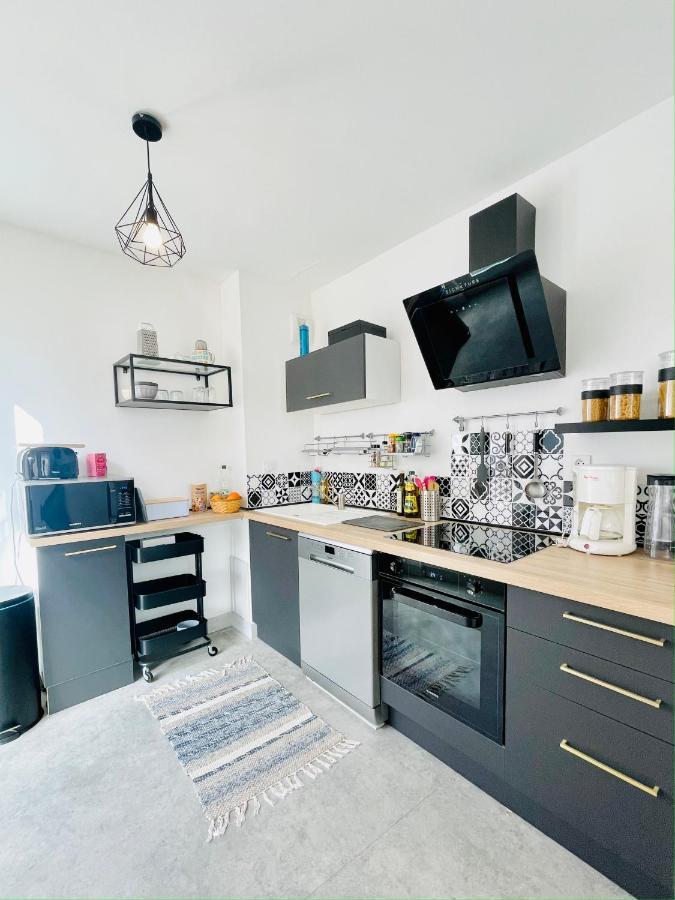 Superbe Duplex Lumineux - Basse Ville - Parking