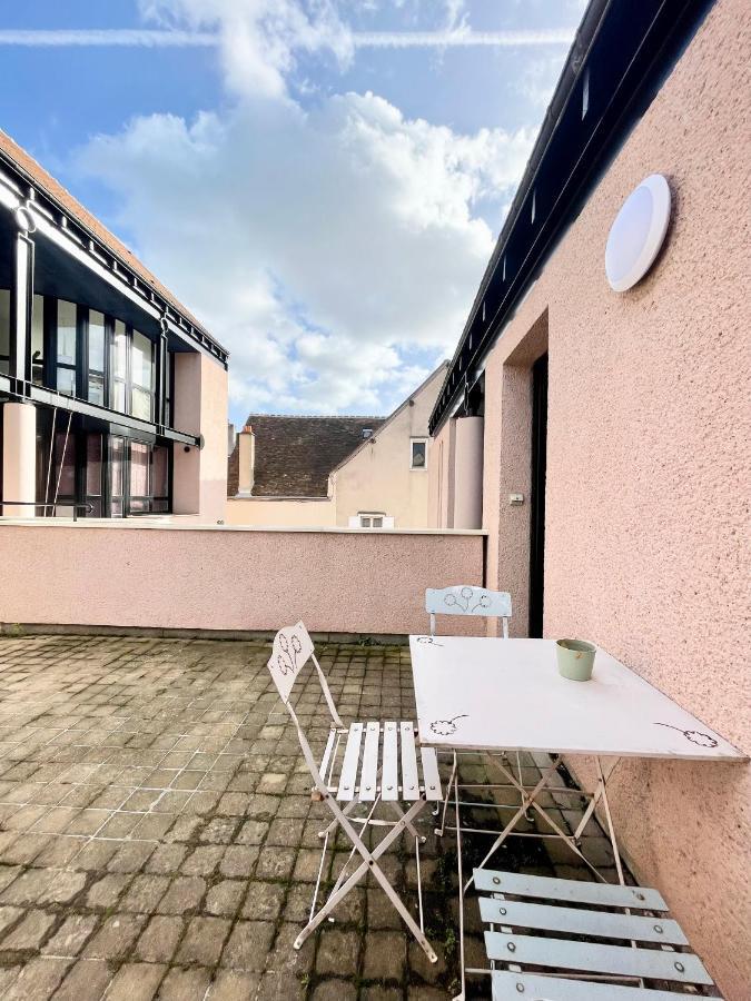 Superbe Duplex Lumineux - Basse Ville - Parking Apartment *