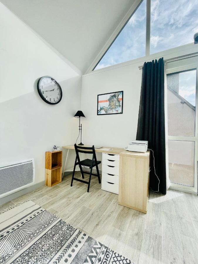 Superbe Duplex Lumineux - Basse Ville - Parking Apartment